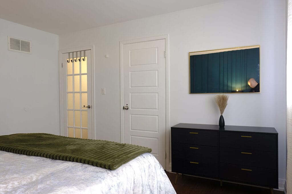 Furnish your apartment like this